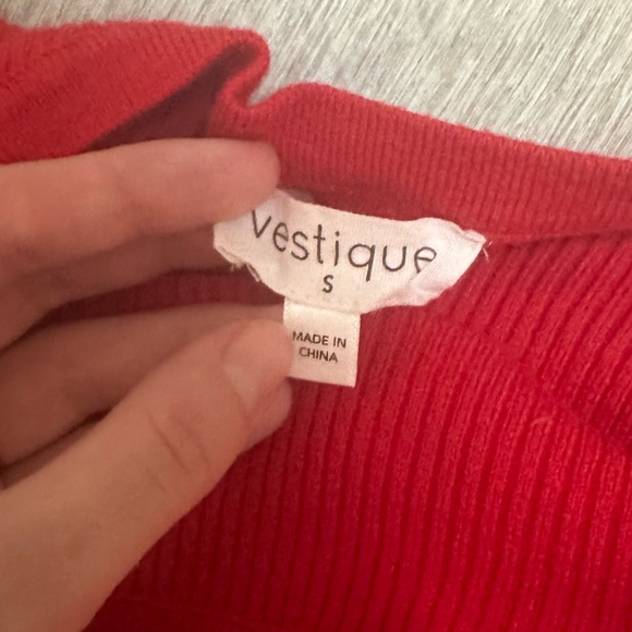 Vestique Pink and Red Top - Picture 6 of 9